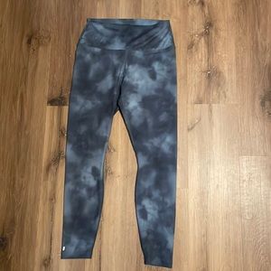 NOBULL leggings, size medium